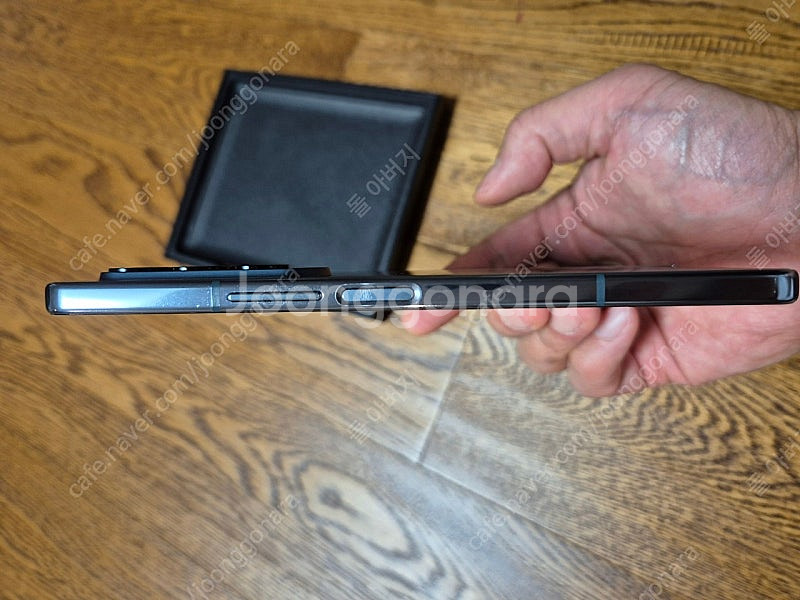 갤럭시폴드4자급제 그레이그린 512 GB 삼케플양도가능--2