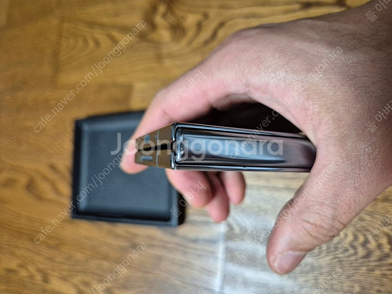 갤럭시폴드4자급제 그레이그린 512 GB 삼케플양도가능--6