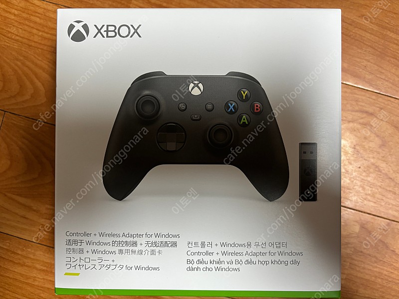 Xbox 무선 컨트롤러 카본 블랙 + 무선 블루투스 어댑터 미개봉