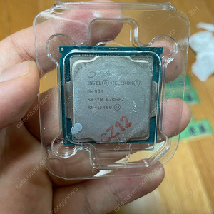 인텔 9세대 cpu G4930 + 기본쿨러 2set