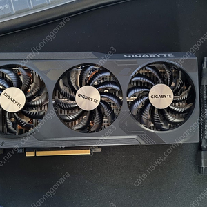 기가바이트 RTX4070 SUPER 판매합니다.