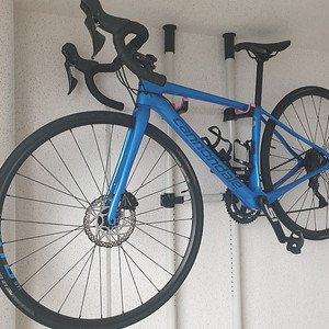 캐논데일 카본 105구동계 로드 자전거 130만 (22년 구매)