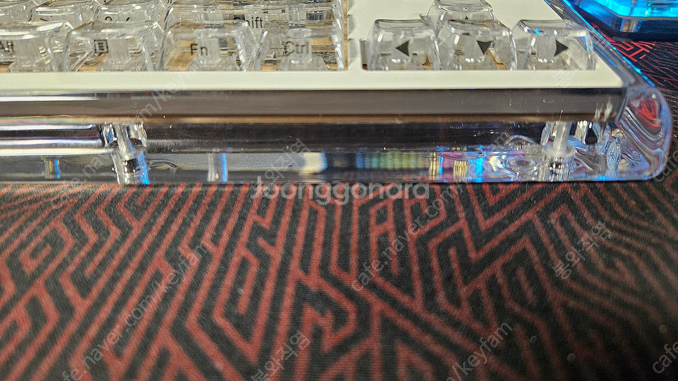 커스텀 키보드 EO87 2R WK 투명 화이트 팝니다--8