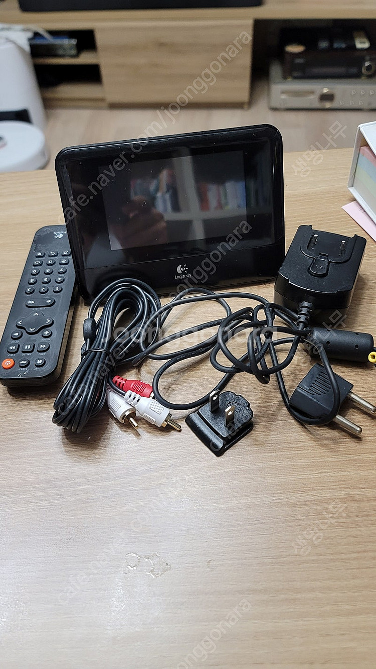 로지텍 스튀즈 박스 터치--3