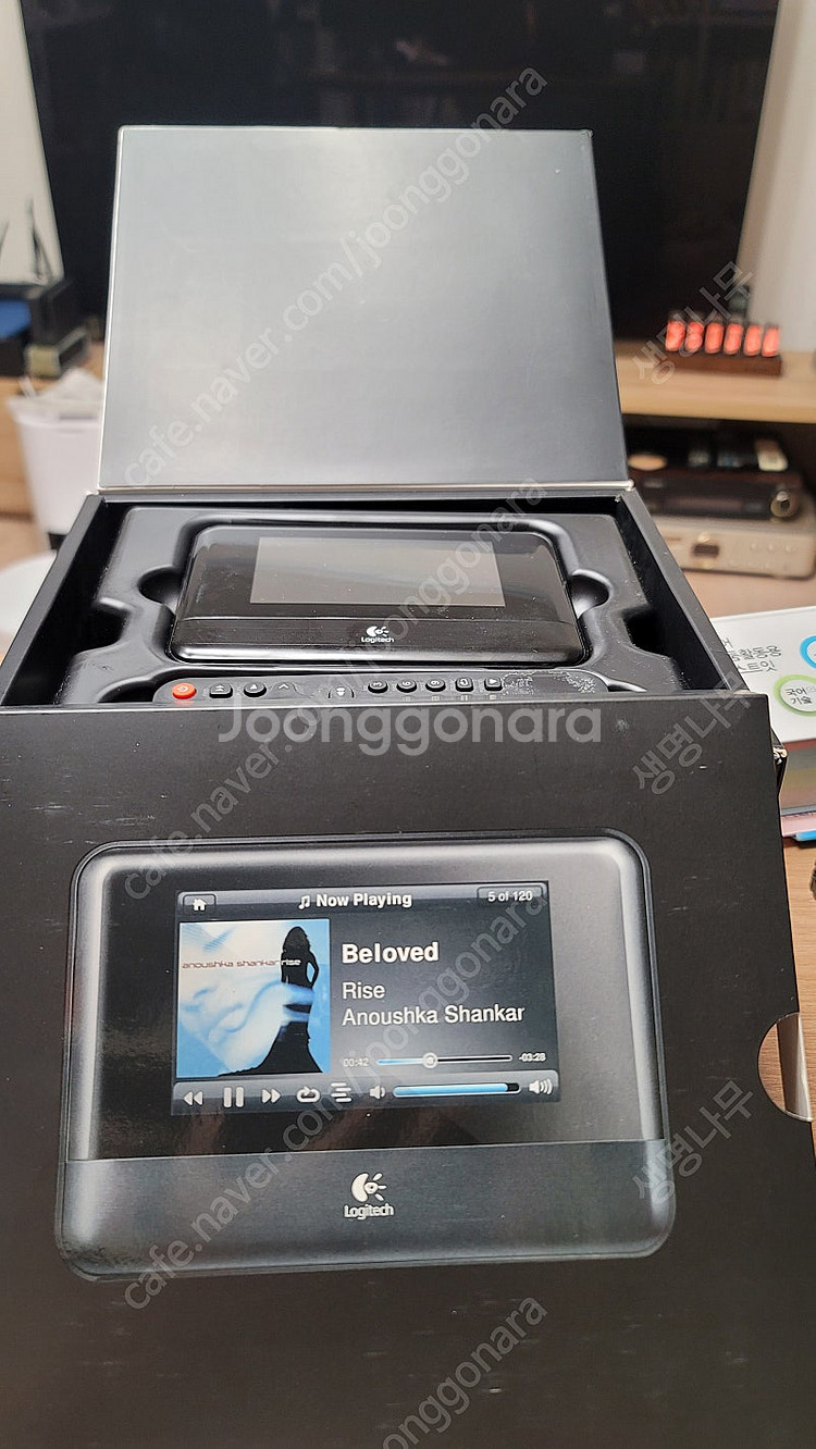 로지텍 스튀즈 박스 터치--4