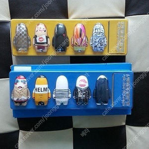 KIDROBOT 45 More Toys VISIONAIRE 노랑 & 블루