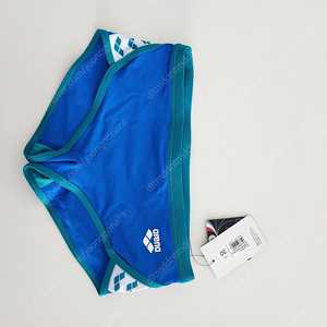 아레나 팀 스트라이프 30 블루 숏사각 수영복 새상품