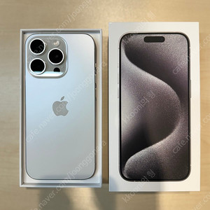 아이폰 15프로 화이트티타늄 256 자급제 123만원