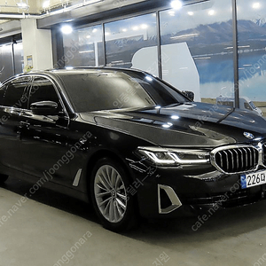 BMW5시리즈 (G30) 520i 럭셔리 (5인승)@중고차@중고차매입@전액할부@저신용자@신불자@소액할부@현금@카드 전부 가능합니다!