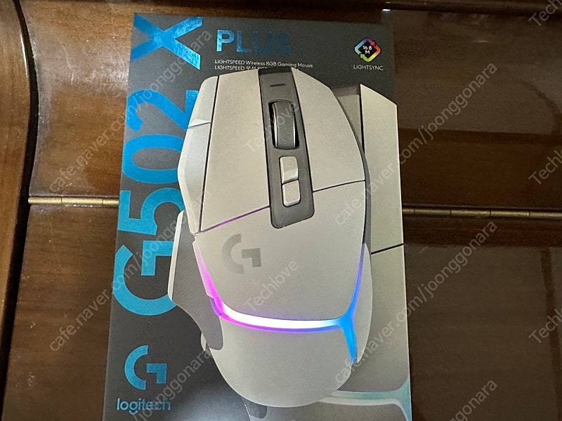 로지텍 G502 X PLUS 무선 게이밍 마우스 판매합니다.
