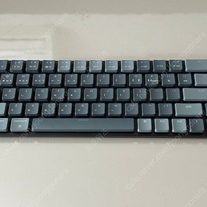 키크론 K7 RGB 키보드 기계식 갈축 판매합니다