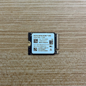 WD SN740 1TB SSD (M.2 2230)
