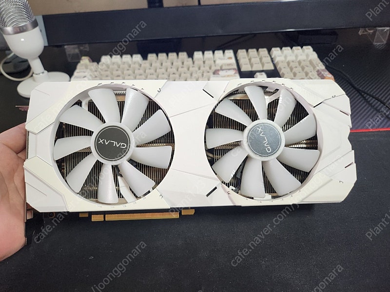 갤럭시 RTX 2080 SUPER