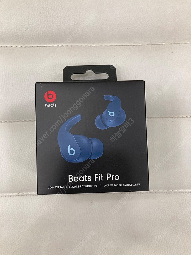 beats fit pro 비츠 핏 프로 무선 노이즈 캔슬링 이어폰 블루컬러 미개봉 판매합니다.