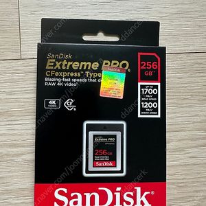 정품 샌디스크 Sandisk CFexpress CFE256GB 타입B 메모리카드 판매 (미개봉, 택포)