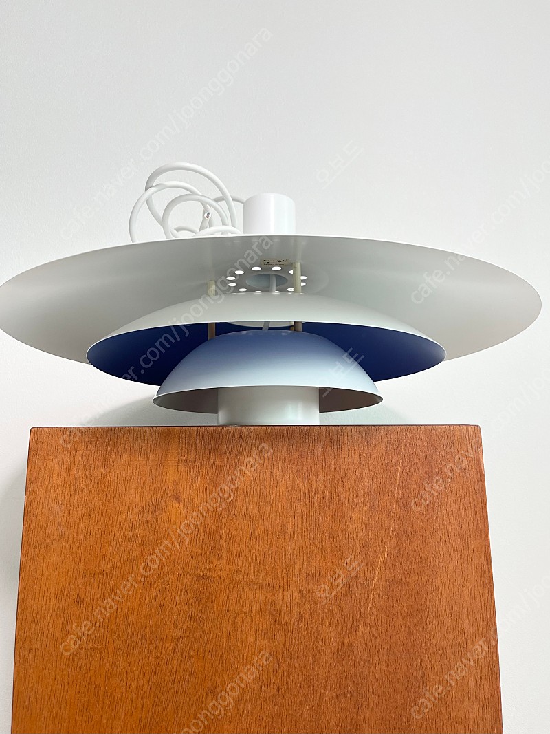 1970's Danish mid century ceiling lamp Form Light Blue 덴마크 정품 빈티지 조명 폼 라이트 판매합니다.(주방식탁조명 추천)