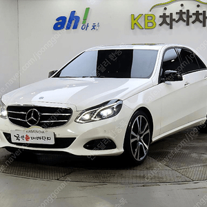 벤츠E-클래스 W212 E220 블루텍 아방가르드 스포츠중고차 할부 리스 카드 전액할부 가능합니다