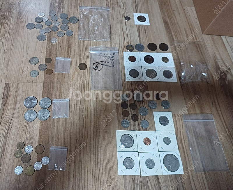 취미로 모아온 외국돈, 지폐, 화폐 일괄 정리합니다--9
