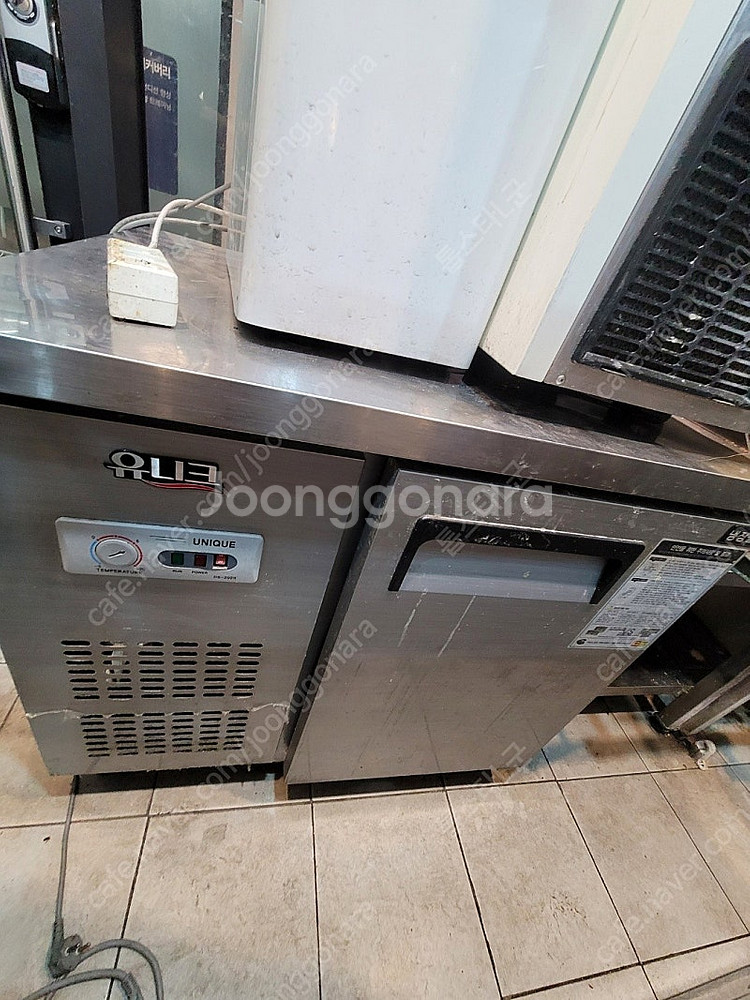 [판매]유니크 테이블 냉장고 900 UDS-12RTAR...--0