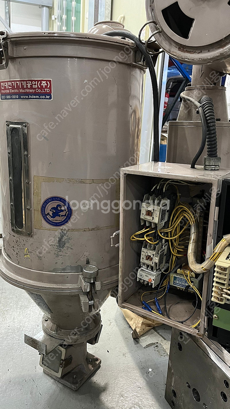 사출기 드라이호퍼--0