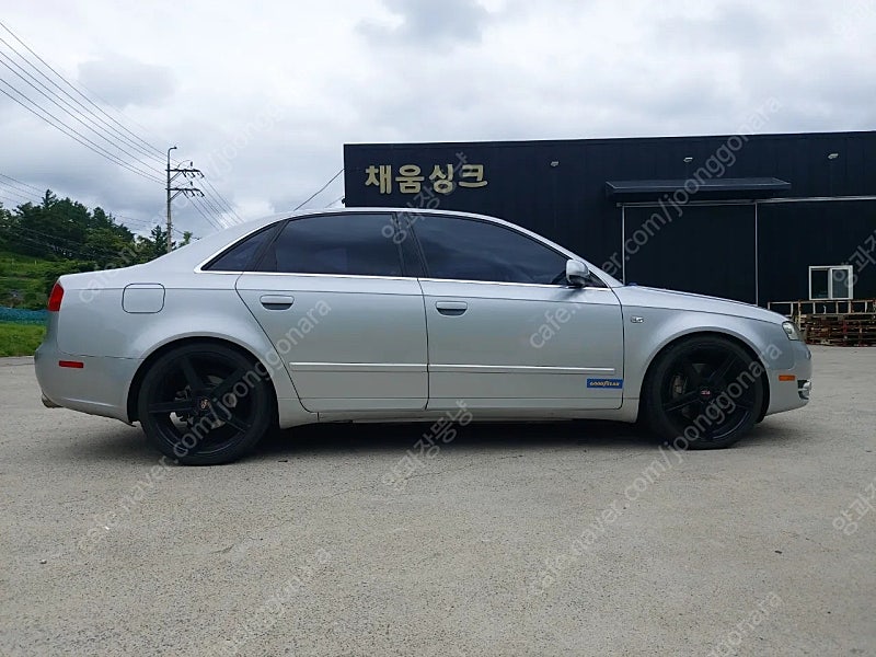 아우디a4 b7 2.0tfsi 콰트로 2007년식