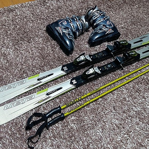 스키 세트(스키160cm, 부츠250~255mm)