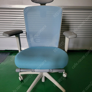 KOAS 코아스 에르체 의자 메쉬의자 팝니다 S급 9만원 경기도 이천 하이닉스쪽 직거래 (컬러별 수량 보유) 학생의자 사무실의자 PC방의자 공부의자