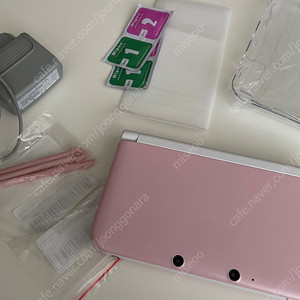 닌텐도 3DS XL 핑크 (한국판) + 튀동숲 게임 칩