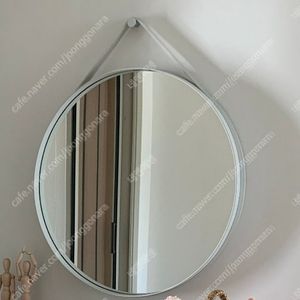HAY 스트랩 거울 70cm