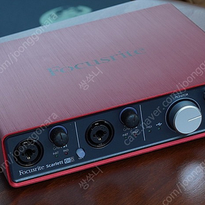 포커스라이트 스칼렛 Focusrite Scarlett 6i6 1세대 팝니다.