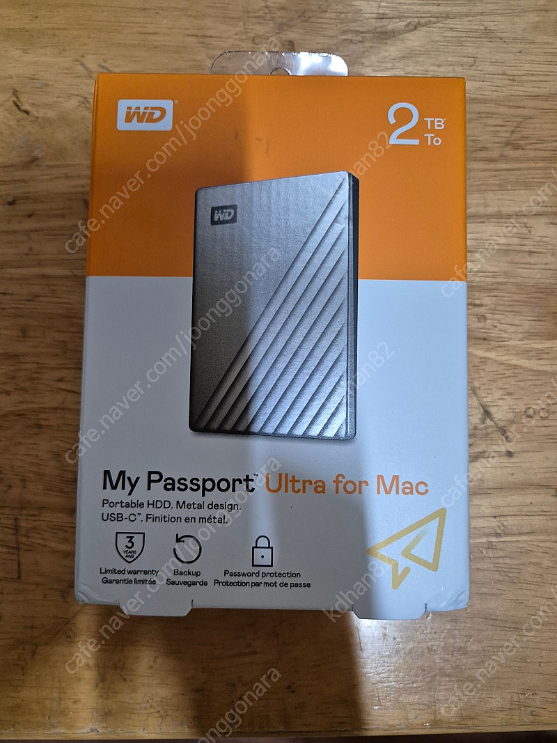 [미개봉] 외장하드 WD_WD My Passport Ultra for Mac 4TB 팝니다.