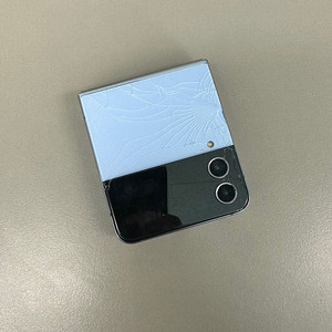 (LG U+)갤럭시Z플립4 256기가 블루 액정멍 가성비폰 10만원 판매