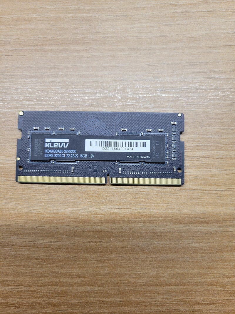 노트북용 DDR4 3200 16GB 클래브램 팝니다