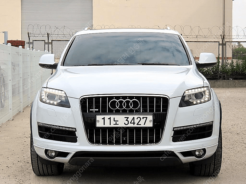 아우디Q7 35 TDI 콰트로 다이나믹 (0톤)중고차 할부 리스 카드 전액할부 가능