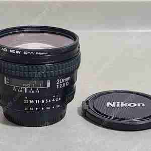 니콘 AF20mm/2.8D렌즈 팝니다.