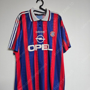 1995-97 바이에른 뮌헨 홈 클린스만 유니폼