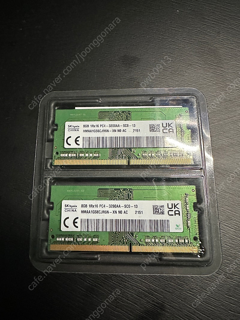 노트북 DDR4 램 8기가 두 개 판매합니다