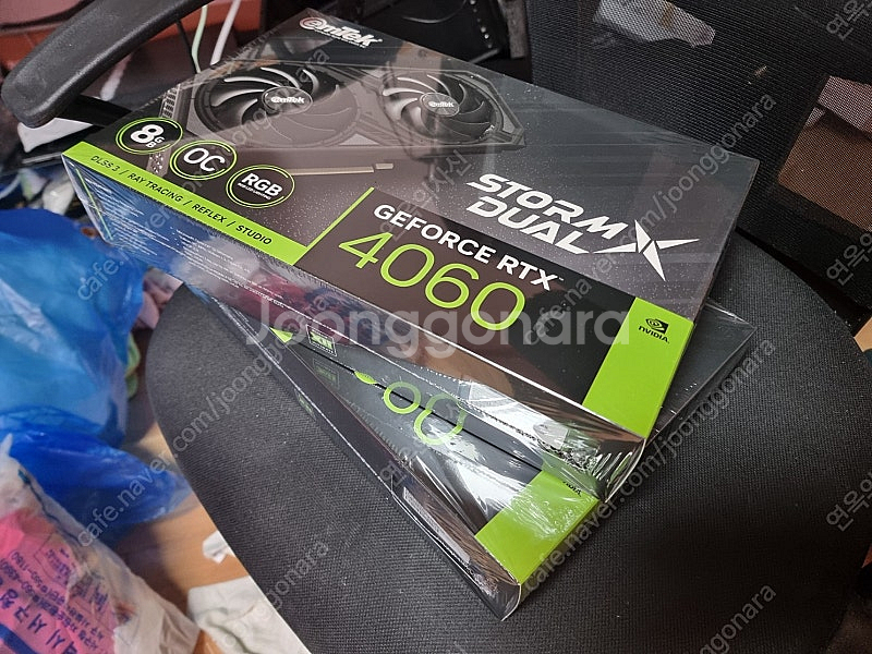 이엠텍 RTX4060 STROM DUAL X OC 8G...--0