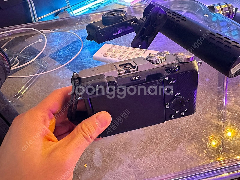 EOS R6 mark2+어댑터포함 250만원 / A7c...--8