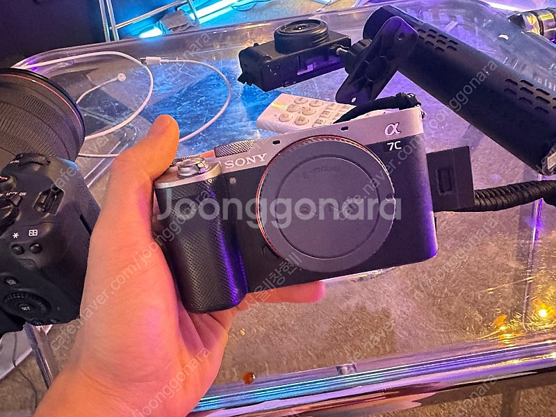 EOS R6 mark2+어댑터포함 250만원 / A7c...--9