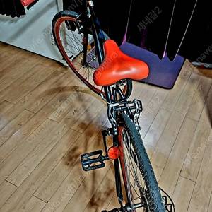 자전거 28인치 헬멧 포함 최상급