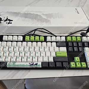 밀로 판다 키보드 VARMILO VA108M PANDA PBT 염료승화 영문 갈축(택배시 별도)