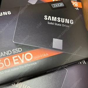 [SSD] 미개봉 삼성 860 EVO 250GB 판매합니다 거래내역 10년간 130건 이상!^^