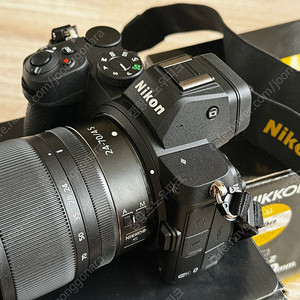 니콘 z5 카메라(2400컷) 24-70 f/4s 렌즈
