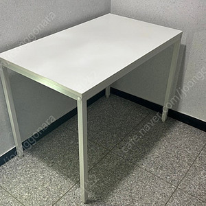 프래그마 1인용 컴퓨터 책상 100x60 사이즈 흰색 아이보리 책상