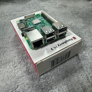 RASBERRY PI 3 새제품 팝니다.