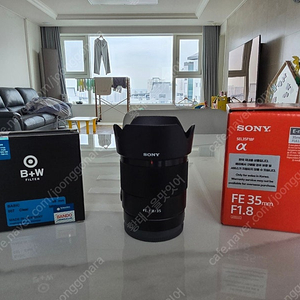 소니 sel35f18f 35.8 렌즈 팝니다 (풀박, BW필터)