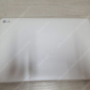 LG 울트라 노트북 15U480 8세대 i5-8250U 램 16G nvme 256 외장그래픽 MX150 30만원 판매 합니다.