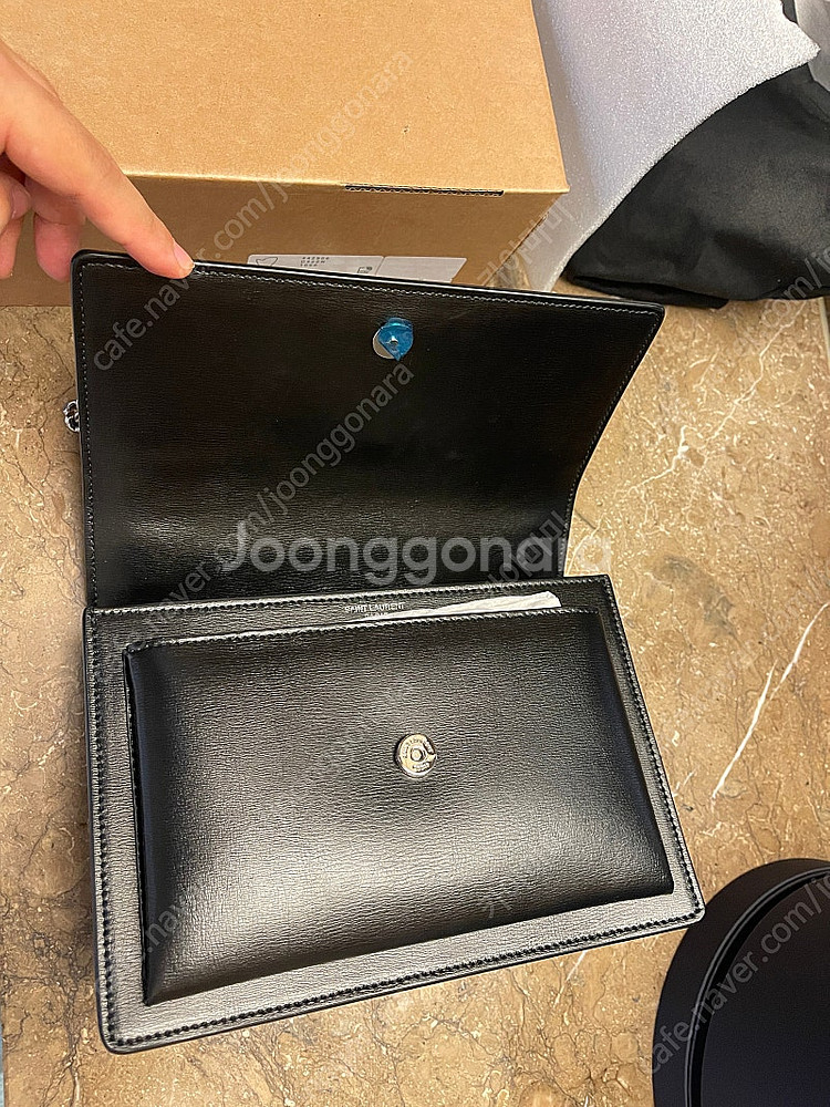 생로랑 선셋백 미듐 미사용 컨디션--4