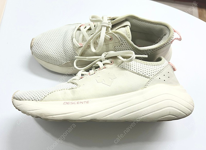 데상트 운동화 (240) 이미지